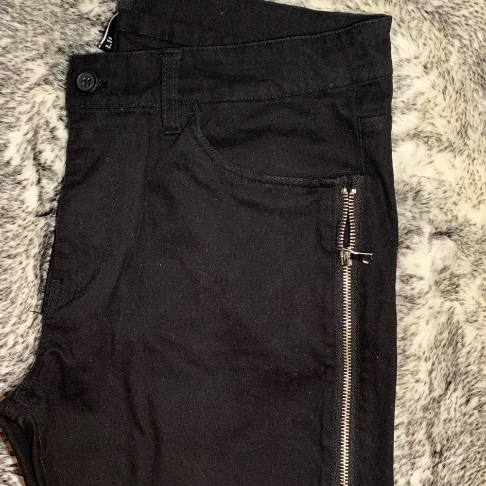 Men’s F21 Zippered Chinos